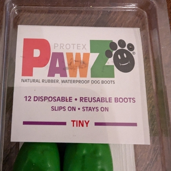 PawZ Dog Boots Tiny & XXS Green & Yellow Rubber Boots For 1" -1.5" & under paws - Picture 4 of 10